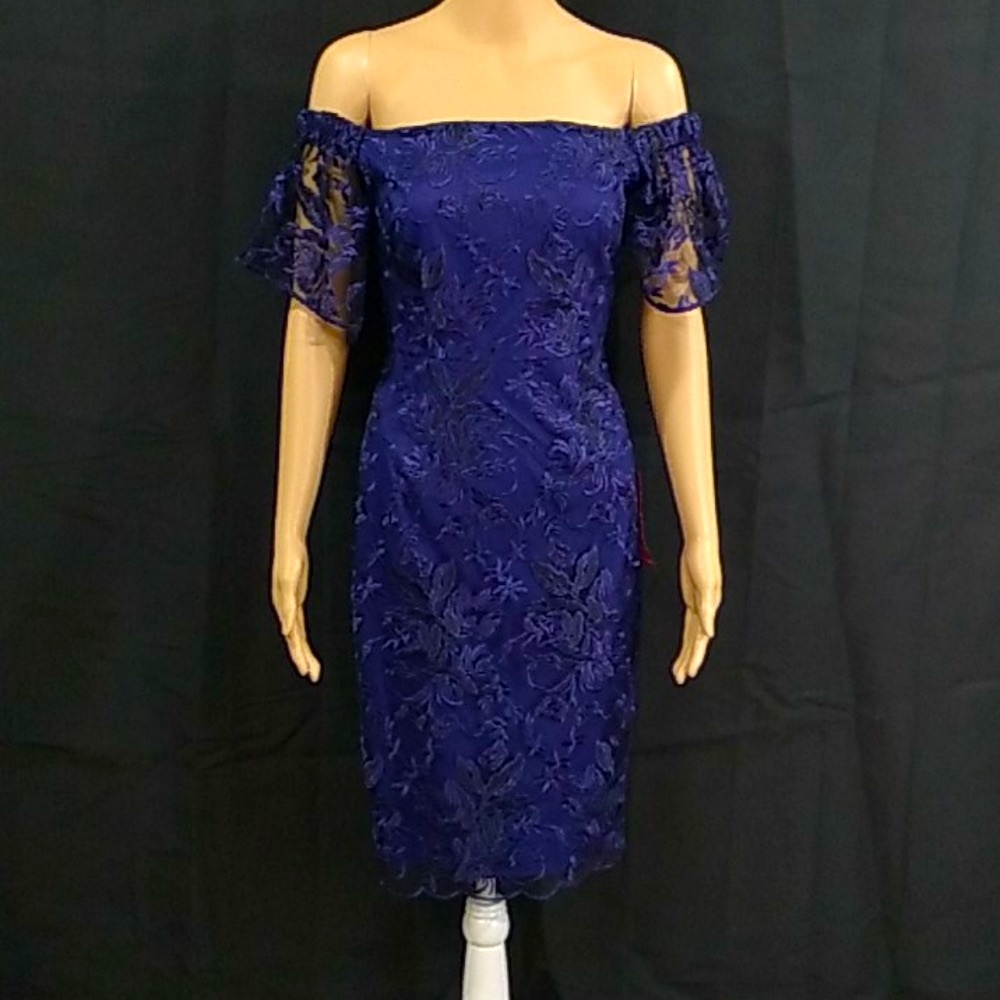 Trina Turk  Trina Turk Off Shoulder Lace Dresses